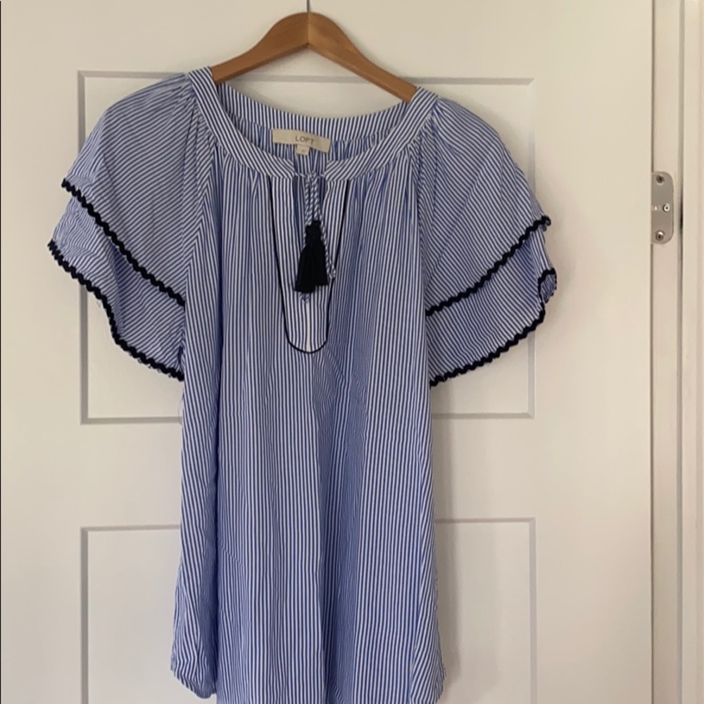 Blue and white stripe top